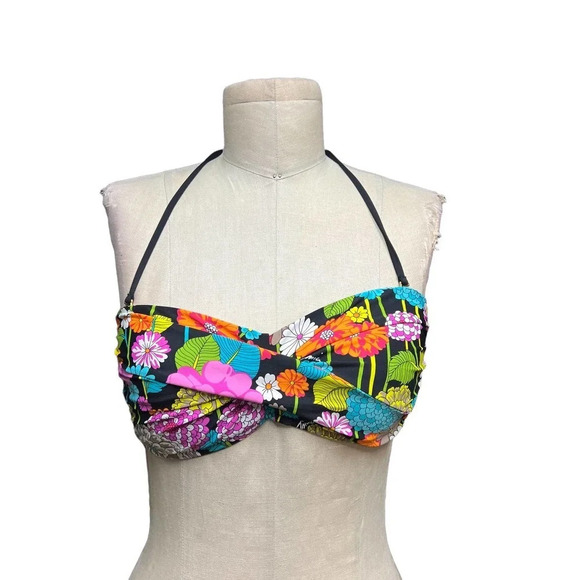 Trina Turk Other - Trina Turk Santiago Vibrant Floral Bikini Bandeau Top Size 6